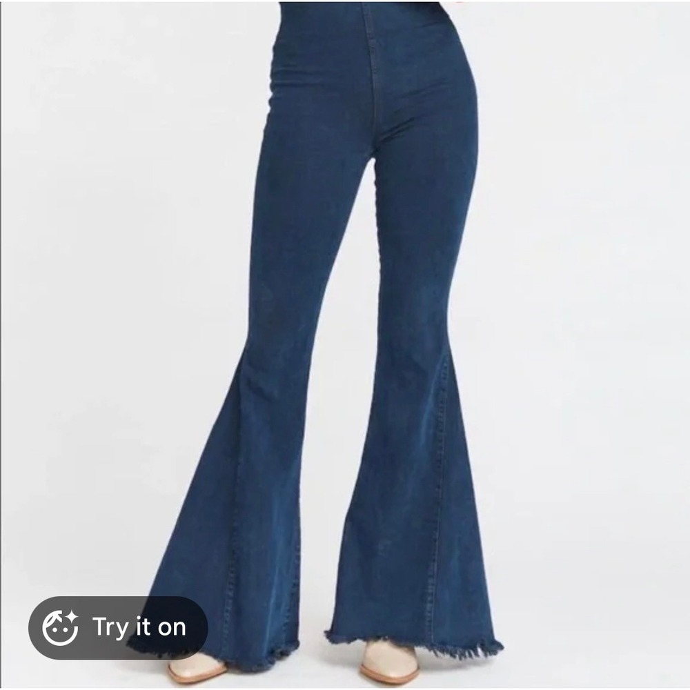 Show Me Your Mumu Blue Maternity Flare Jeans Dark Wash‎ Frayed Hem Size Medium